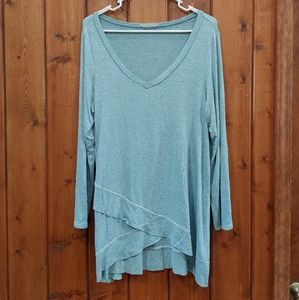 Soft blue asymmetrical Easel tunic NWOT